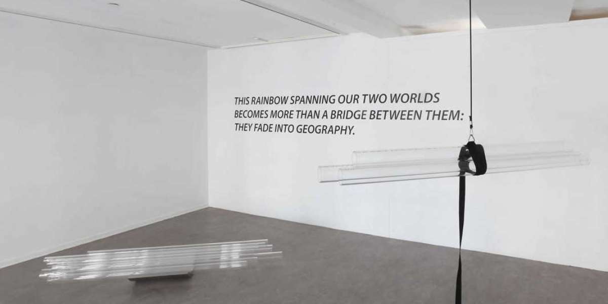 - >
  2011-natalia_stachon-no_end_in_sight-29800.jpg